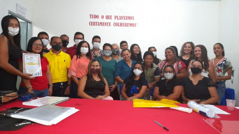 Amapá do Maranhão : Prefeitura através da SEMED realiza encontro com Gestores e Coordenadores das Unidades Escolares da Rede Municipal