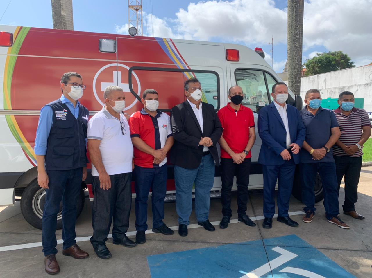Amapá do Maranhão recebe nova ambulância do Governo do Estado